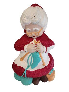 Vintage Atlantic Mold Mrs. Clause Christmas Hand Painted Ceramic Decor